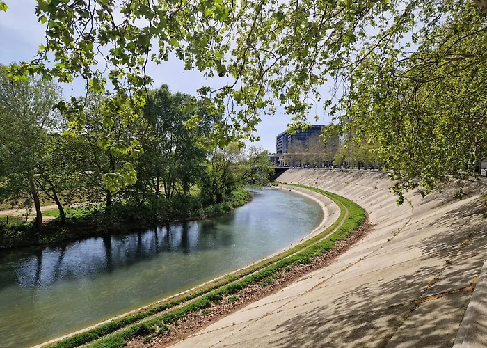 Appartement Avec Vue Sur Le Lez
